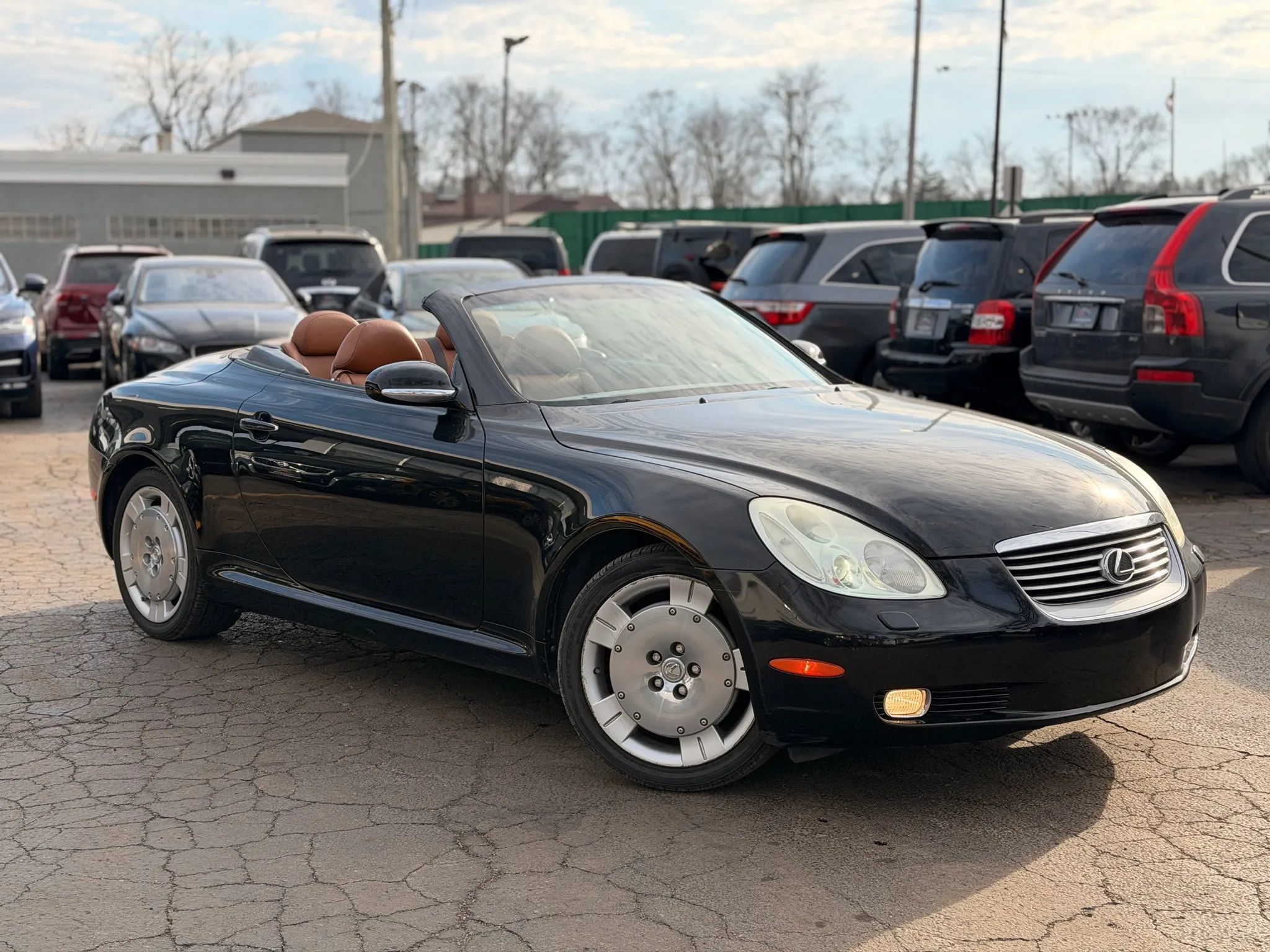 Used 2002 Lexus SC 430 Convertible RWD image 3