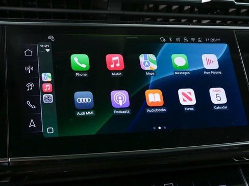 New 2026 Audi Q8 Premium image 17