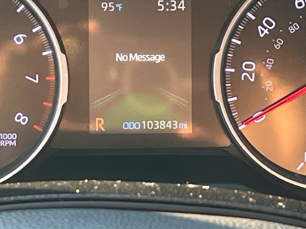 Used 2019 Toyota RAV4 XLE w/ Convenience Package FWD image 16