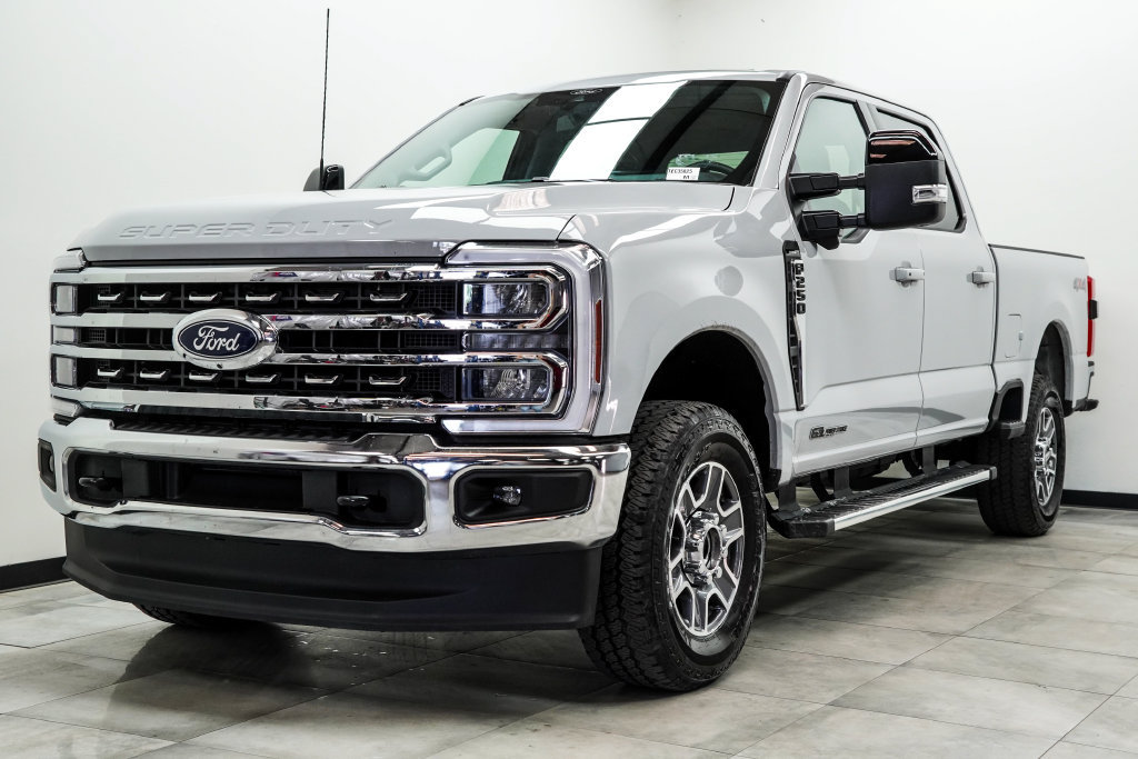 Used 2026 Ford F250 Lariat AWD/4WD image 9