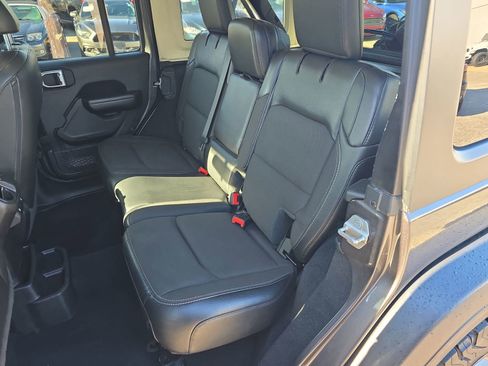 Used 2020 Jeep Wrangler Unlimited Sport AWD/4WD image 15