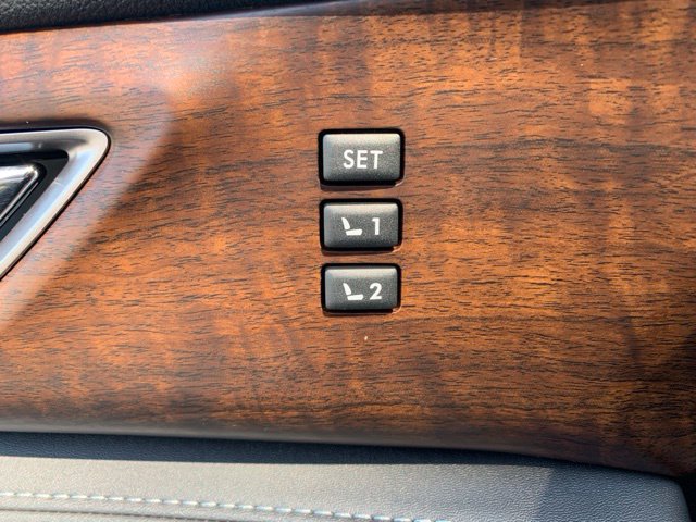 Used 2025 Subaru Ascent Touring AWD/4WD image 15