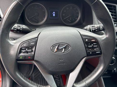 Used 2016 Hyundai Tucson Sport FWD image 9
