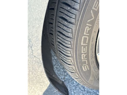 Used 2022 Volvo S60 B5 Inscription FWD image 11