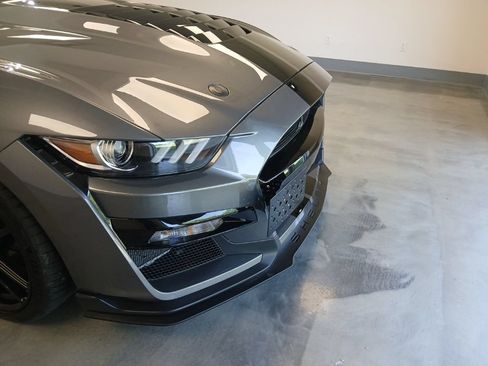 Used 2021 Ford Mustang Shelby GT500 w/ Technology Package RWD image 6