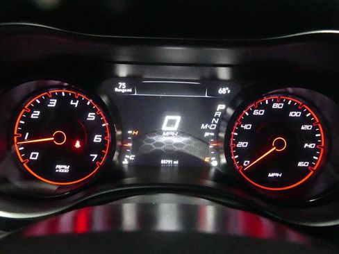 Used 2020 Dodge Charger R/T w/ Daytona Edition Group image 32