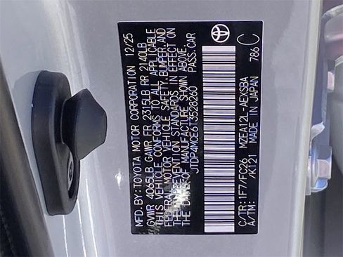 Certified 2026 Toyota Corolla SE w/ SE Package image 25