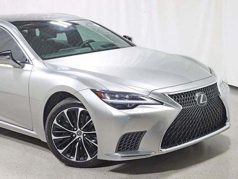 Used 2021 Lexus LS 500 AWD w/ Luxury Package image 2