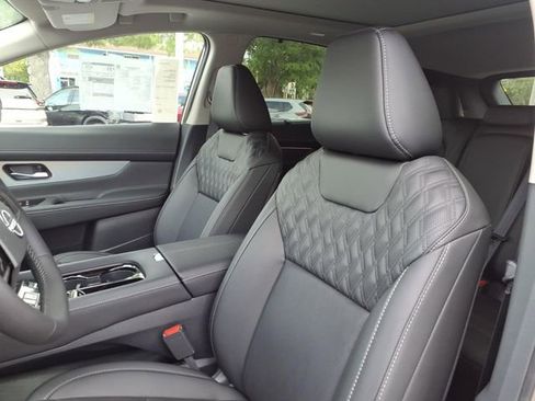 New 2026 Nissan Murano Platinum w/ Cargo Package AWD/4WD image 3