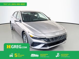 Used 2024 Hyundai Elantra SEL video 1