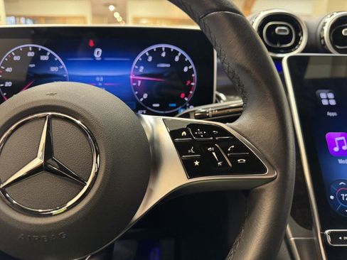 Certified 2025 Mercedes-Benz GLC 300 image 18