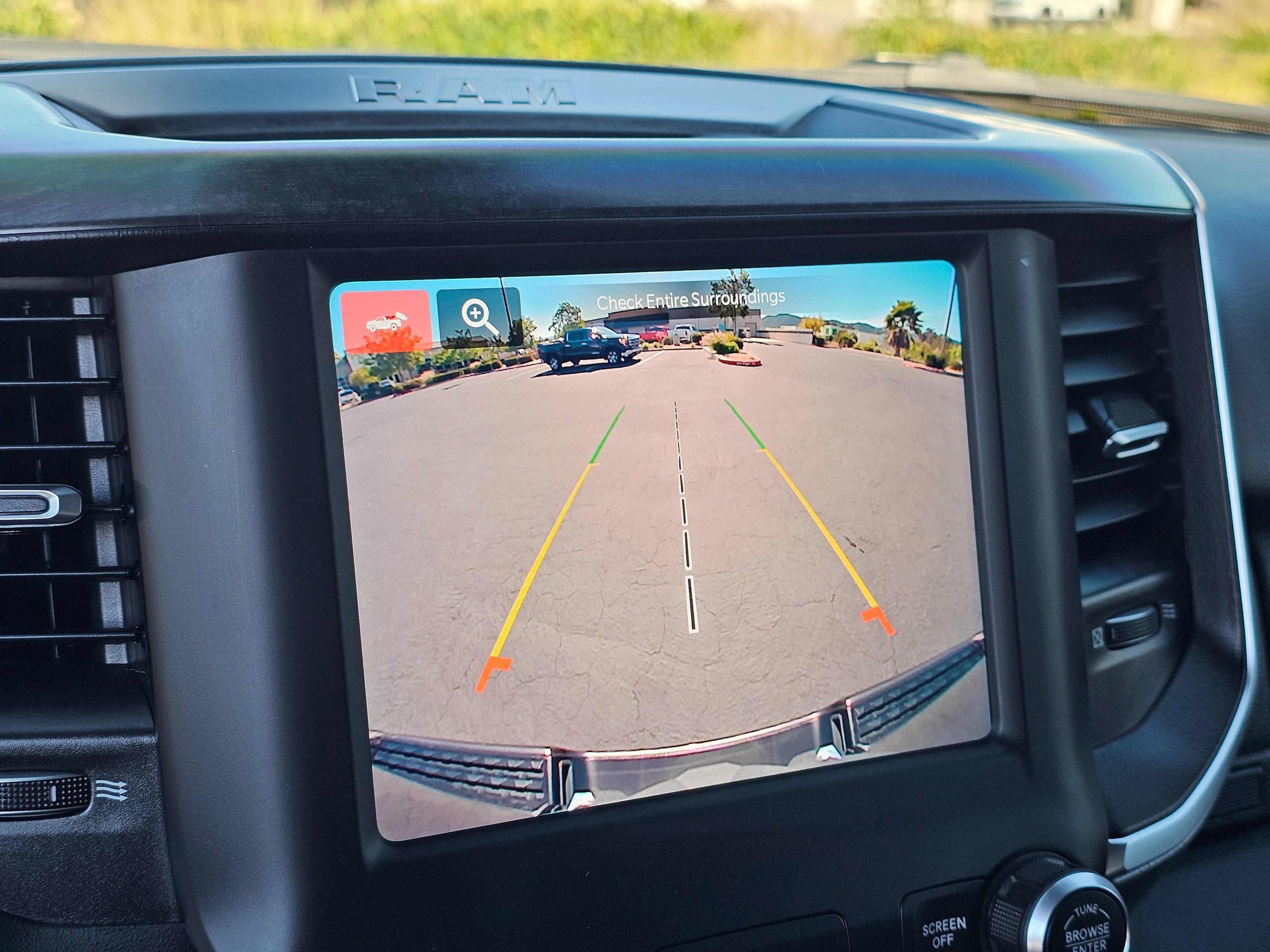 Used 2024 RAM 1500 Big Horn AWD/4WD image 34