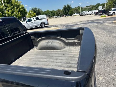 Used 2025 RAM 1500 Big Horn AWD/4WD image 2