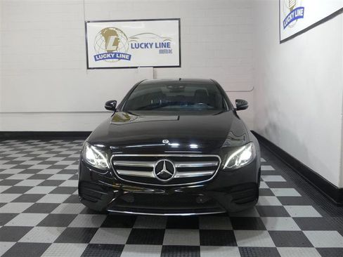 Used 2020 Mercedes-Benz E 350 4MATIC Sedan w/ Premium Package image 2