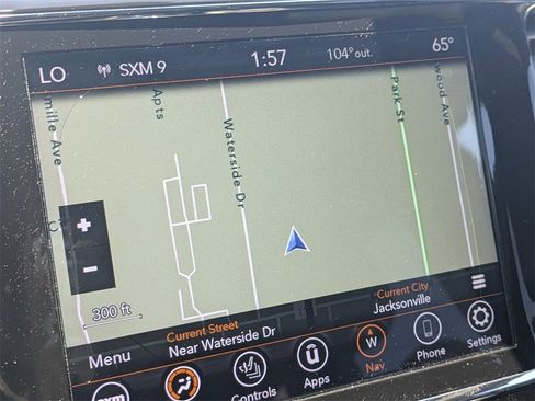 Used 2022 Jeep Grand Cherokee Laredo X image 26