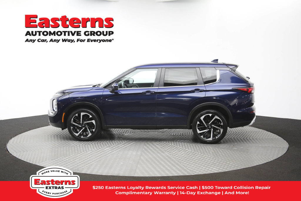 Used 2024 Mitsubishi Outlander SE FWD image 62