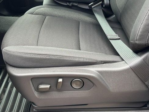 New 2025 Chevrolet Silverado 1500 Custom image 20