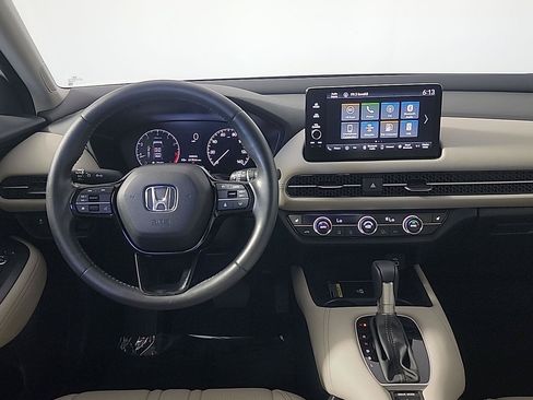Certified 2024 Honda HR-V EX-L image 19
