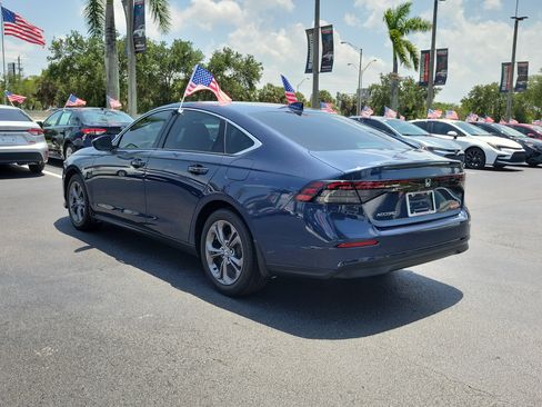 Used 2024 Honda Accord EX image 9