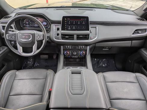 Used 2022 GMC Yukon XL SLT AWD/4WD image 20