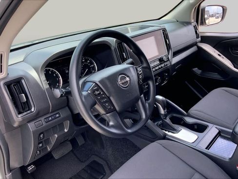 Used 2026 Nissan Frontier S RWD image 17