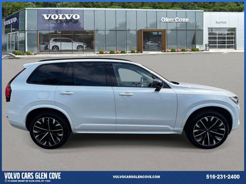 Used 2026 Volvo XC90 B6 Ultra w/ Protection Package AWD/4WD image 5