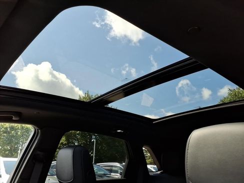 New 2025 Cadillac XT5 Premium Luxury w/ LPO, Floor Liner Package image 11