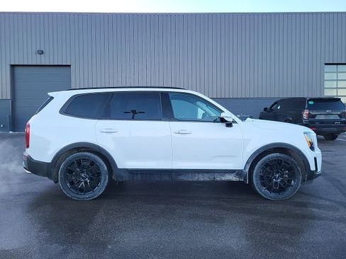 Used 2022 Kia Telluride SX image 2