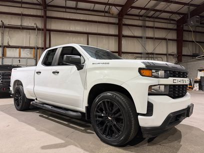 Used 2020 Chevrolet Silverado 1500 Custom w/ Custom Value Package