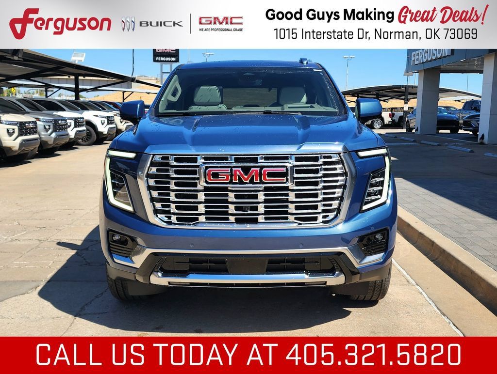 New 2026 GMC Yukon Denali w/ Denali Reserve Package AWD/4WD image 8