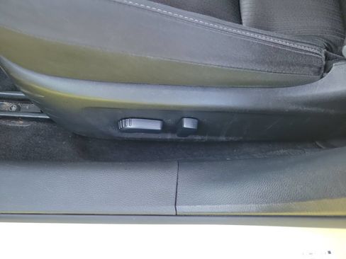 Used 2024 Nissan Altima 2.5 SV FWD image 21
