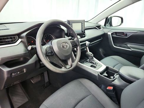 Used 2019 Toyota RAV4 LE w/ All Weather Liner Package AWD/4WD image 10