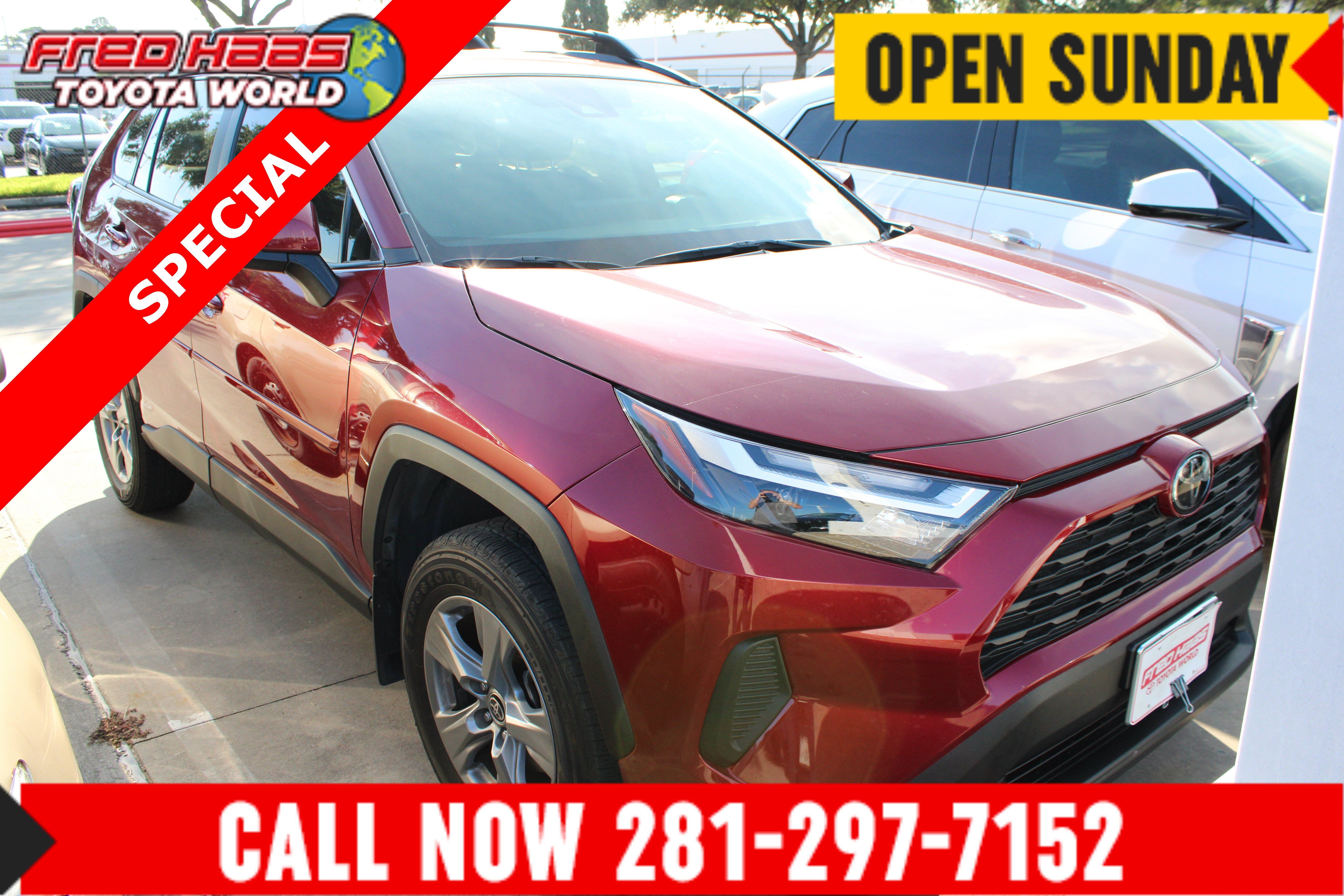 Used 2024 Toyota RAV4 XLE FWD image 1