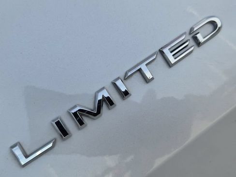 Certified 2024 Toyota Grand Highlander AWD Hybrid image 9
