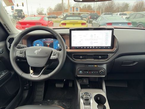 New 2025 Ford Bronco Sport Outer Banks w/ Outer Banks Tech Package+ image 14