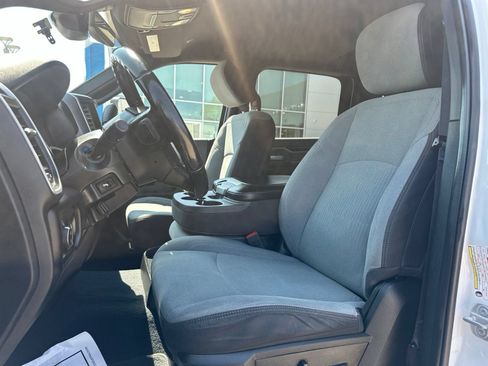 Used 2022 RAM 2500 Big Horn w/ Level A Equipment Group AWD/4WD image 10