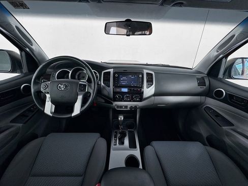 Used 2015 Toyota Tacoma PreRunner w/ TRD Sport Package image 36