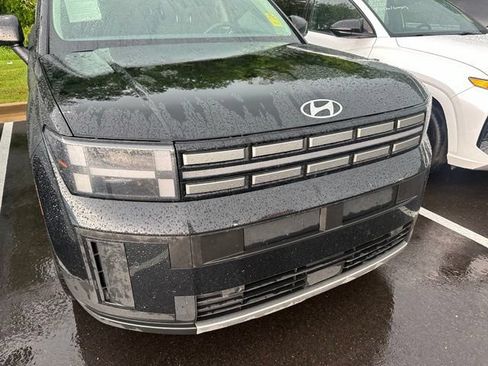 Used 2024 Hyundai Santa Fe SEL FWD image 4