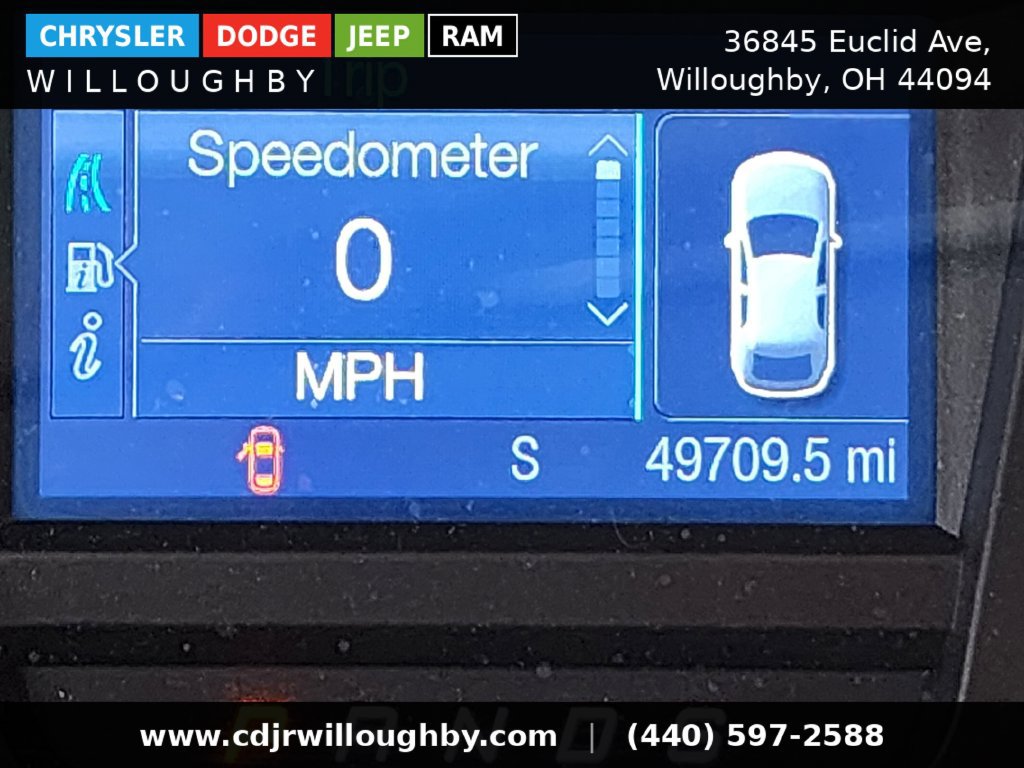 Used 2017 Ford Taurus SE FWD image 19