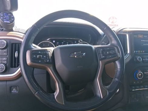 Used 2020 Chevrolet Silverado 2500 High Country w/ Z71 Off-Road Package image 22