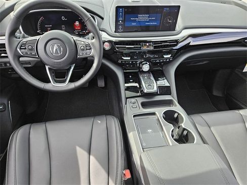New 2026 Acura MDX SH-AWD image 9