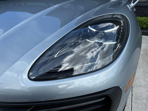 Certified 2026 Porsche Macan Turbo AWD/4WD image 13