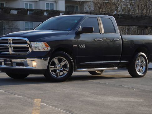Used 2016 RAM 1500 Big Horn AWD/4WD image 24