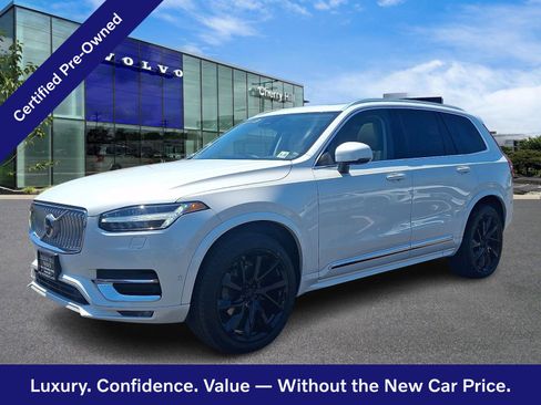 Certified 2023 Volvo XC90 B6 Plus w/ Protection Package AWD/4WD image 3