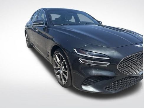 Used 2023 Genesis G70 2.0T AWD/4WD image 9