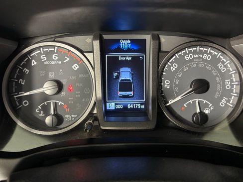 Used 2023 Toyota Tacoma TRD Off-Road AWD/4WD image 20