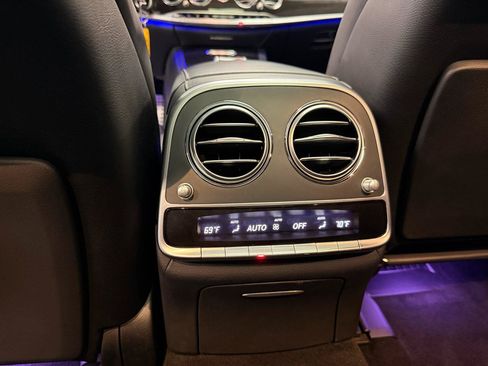 Used 2015 Mercedes-Benz S 63 AMG 4MATIC Sedan image 41