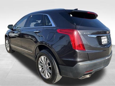 Used 2017 Cadillac XT5 Luxury FWD image 6