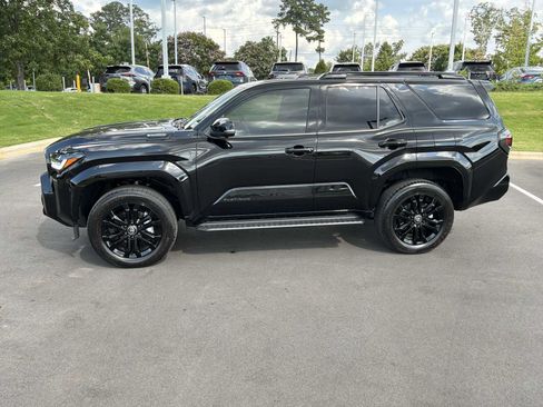 Used 2026 Toyota 4Runner Platinum AWD/4WD image 6