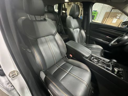 Certified 2025 MAZDA CX-50 AWD 2.5 S w/ Premium Plus Pkg image 32